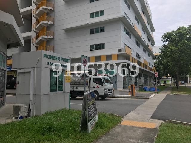 Pioneer Point (D22), Factory #144713622